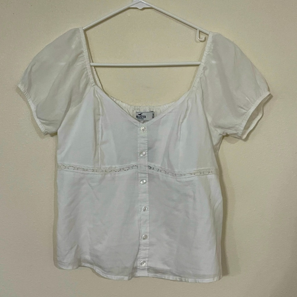 Women’s White Ruffle Shirt